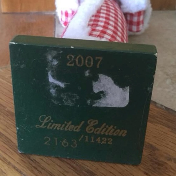 Limited Edition 2007, Wood Nutcrackers Christmas Decor 8” Caroler Decoration - Picture 3 of 11